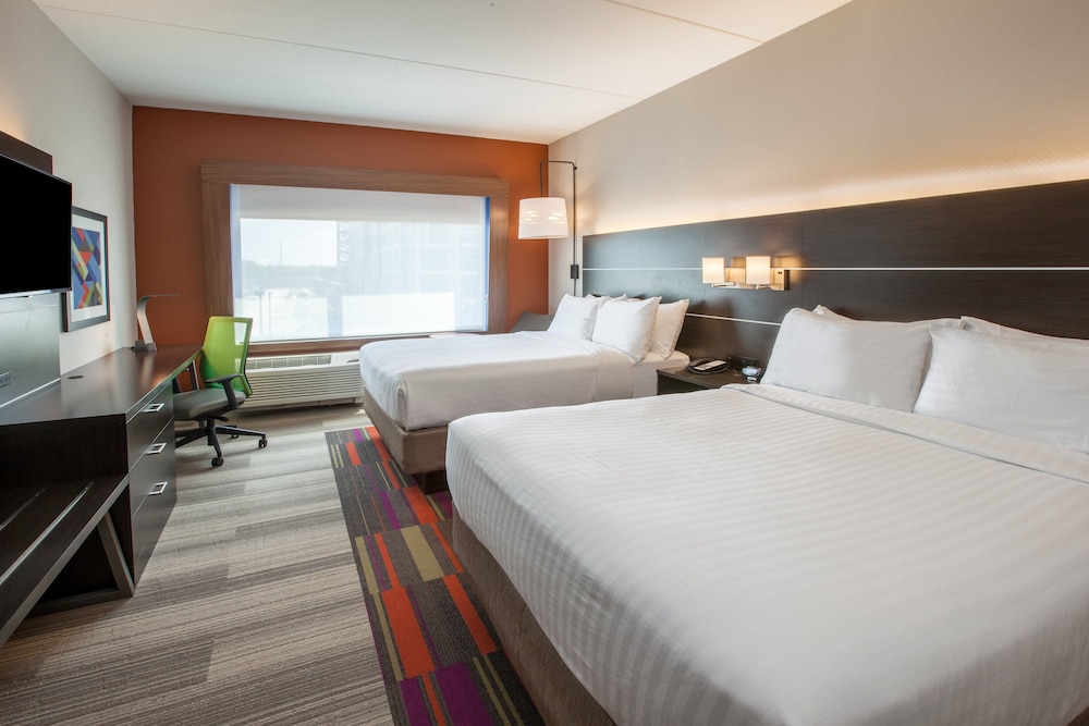 holiday inn express and suites seymour by ihg