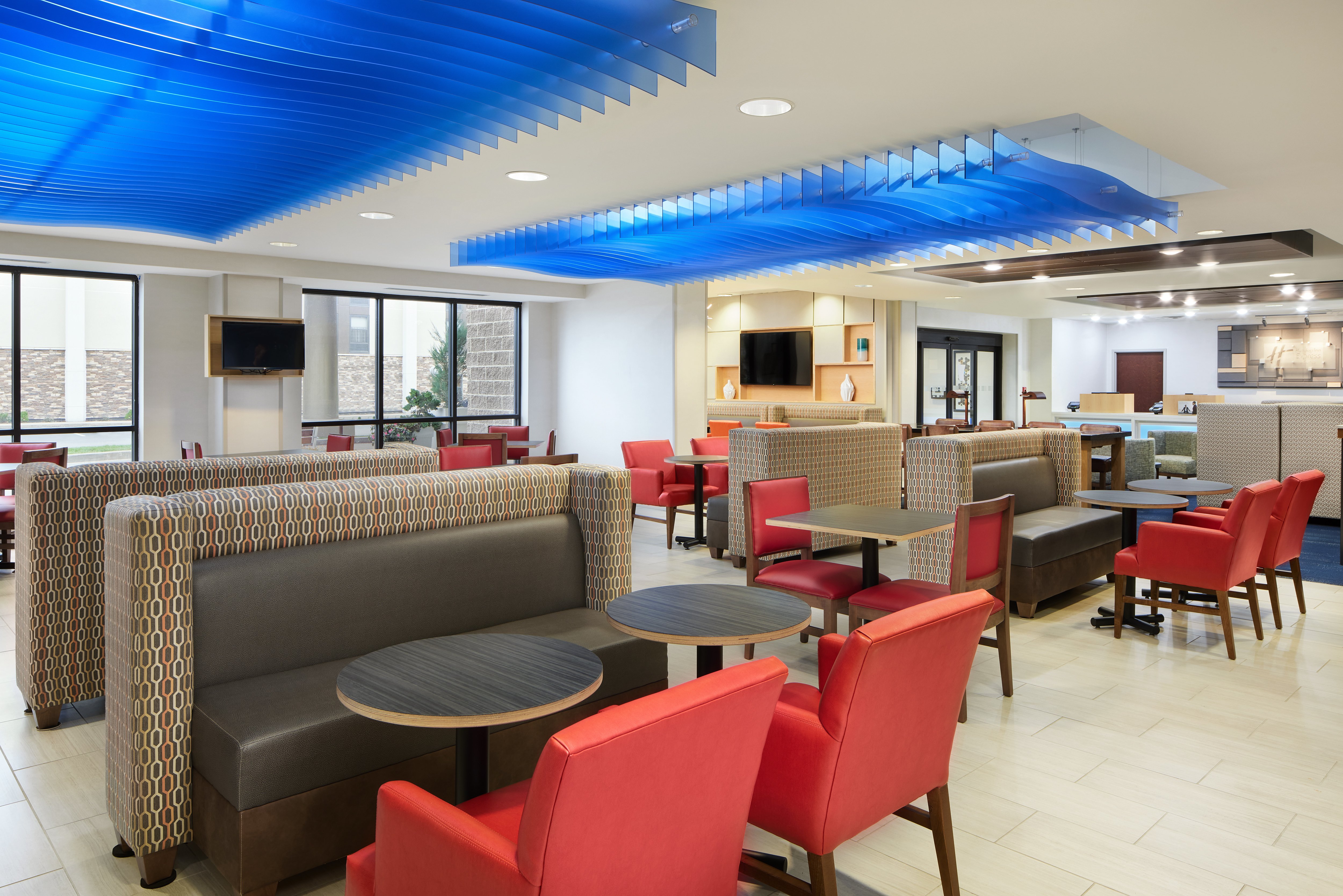 holiday inn express and suites seymour by ihg