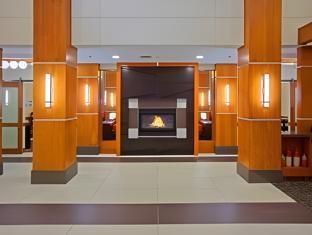 holiday inn express and suites columbus edinburgh by ihg