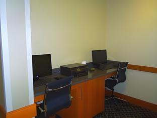 holiday inn express and suites columbus edinburgh by ihg