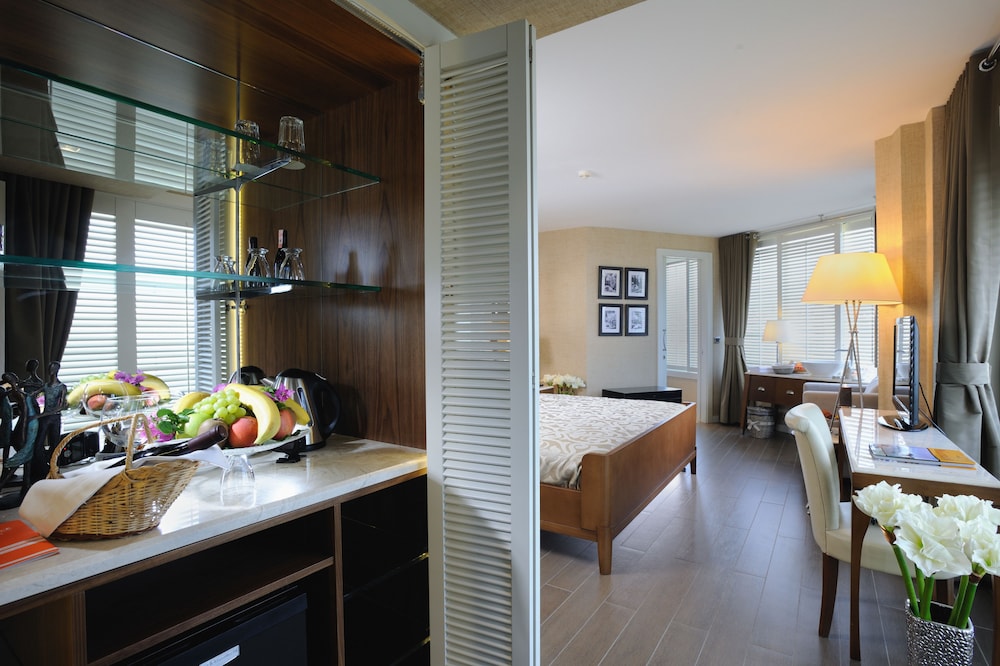 elegance hotels international