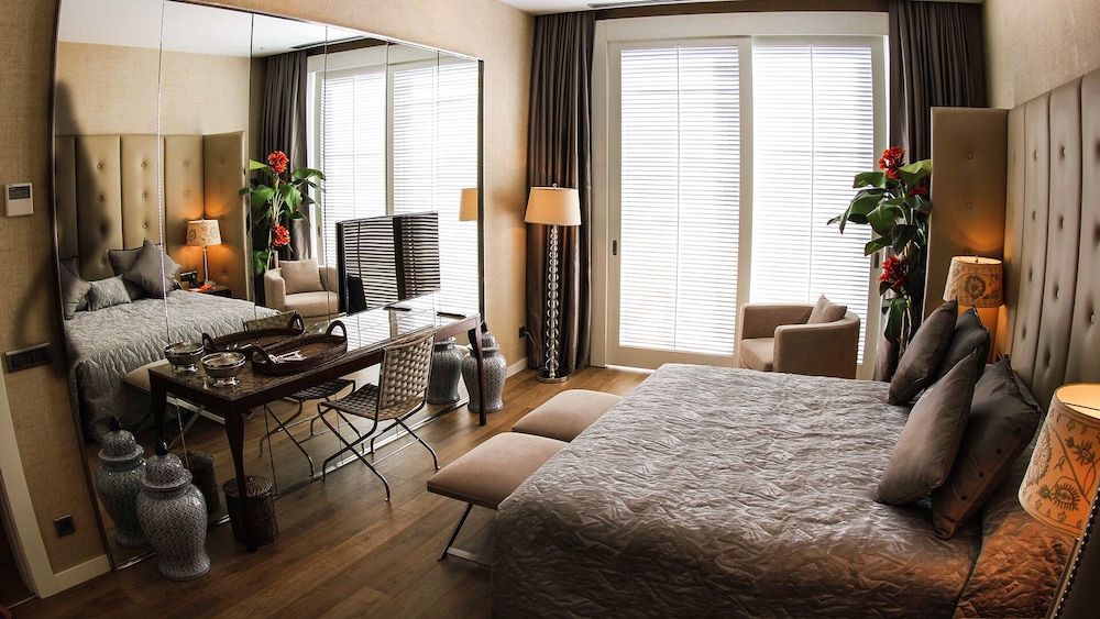 elegance hotels international