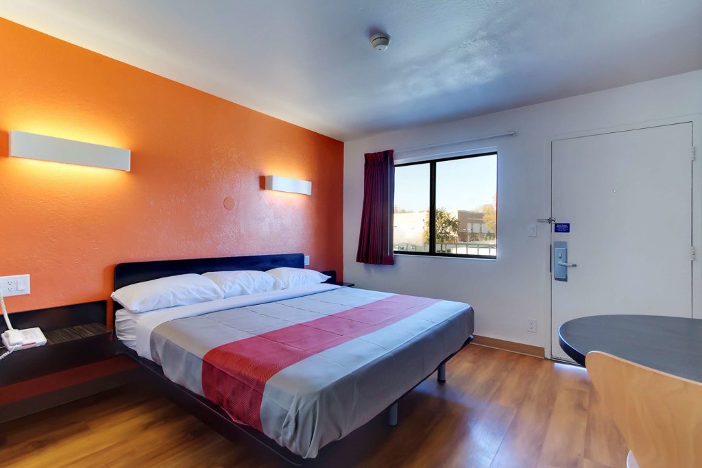 motel 6 capitol heights md washington