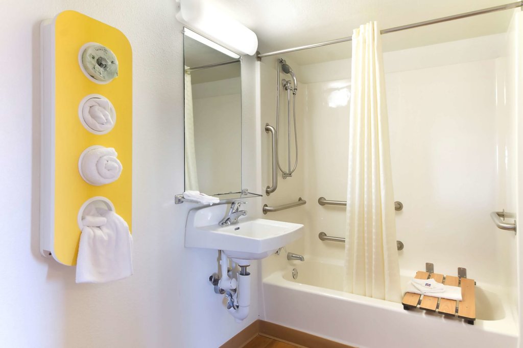 motel 6 capitol heights md washington