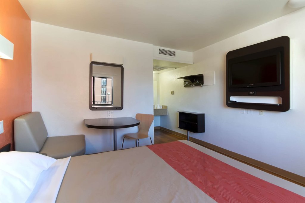 motel 6 capitol heights md washington