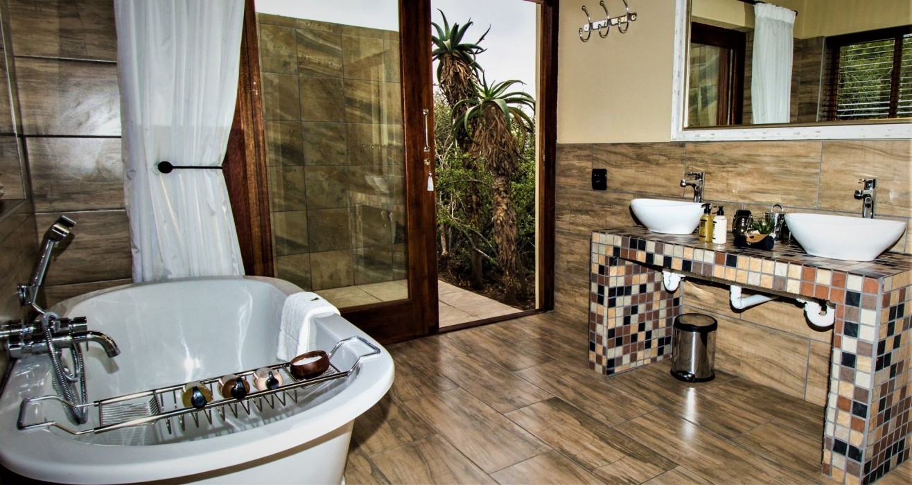 Hitgeheim Country Lodge & Eco Reserve,Addo Elephant National Park>>Addo,5 star