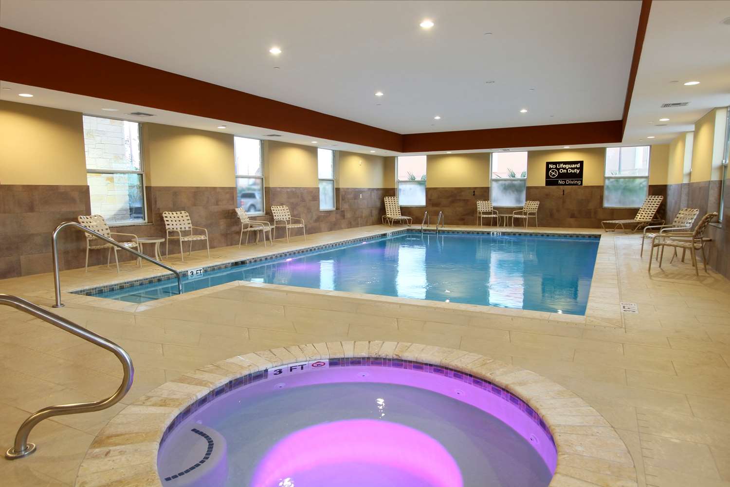 hampton inn and suites winnie