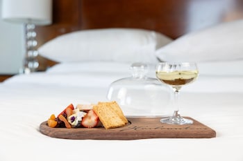 halifax marriott harbourfront hotel