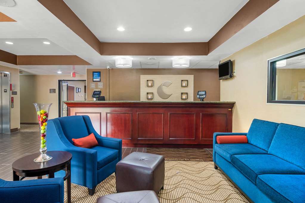 comfort inn and suites griffin