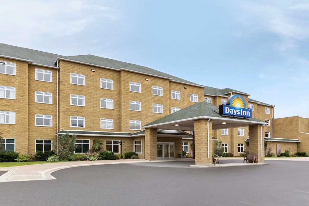 Days Inn & Conference Centre By Wyndham Oromocto,Oromocto>>Fredericton,3 star