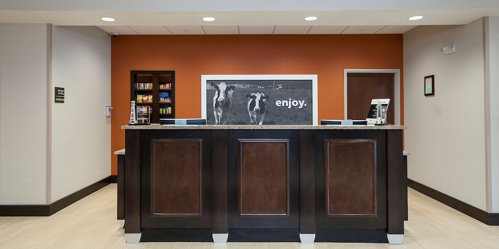hampton inn and suites seneca clemson area