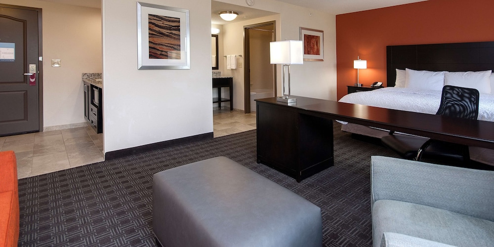 hampton inn and suites seneca clemson area