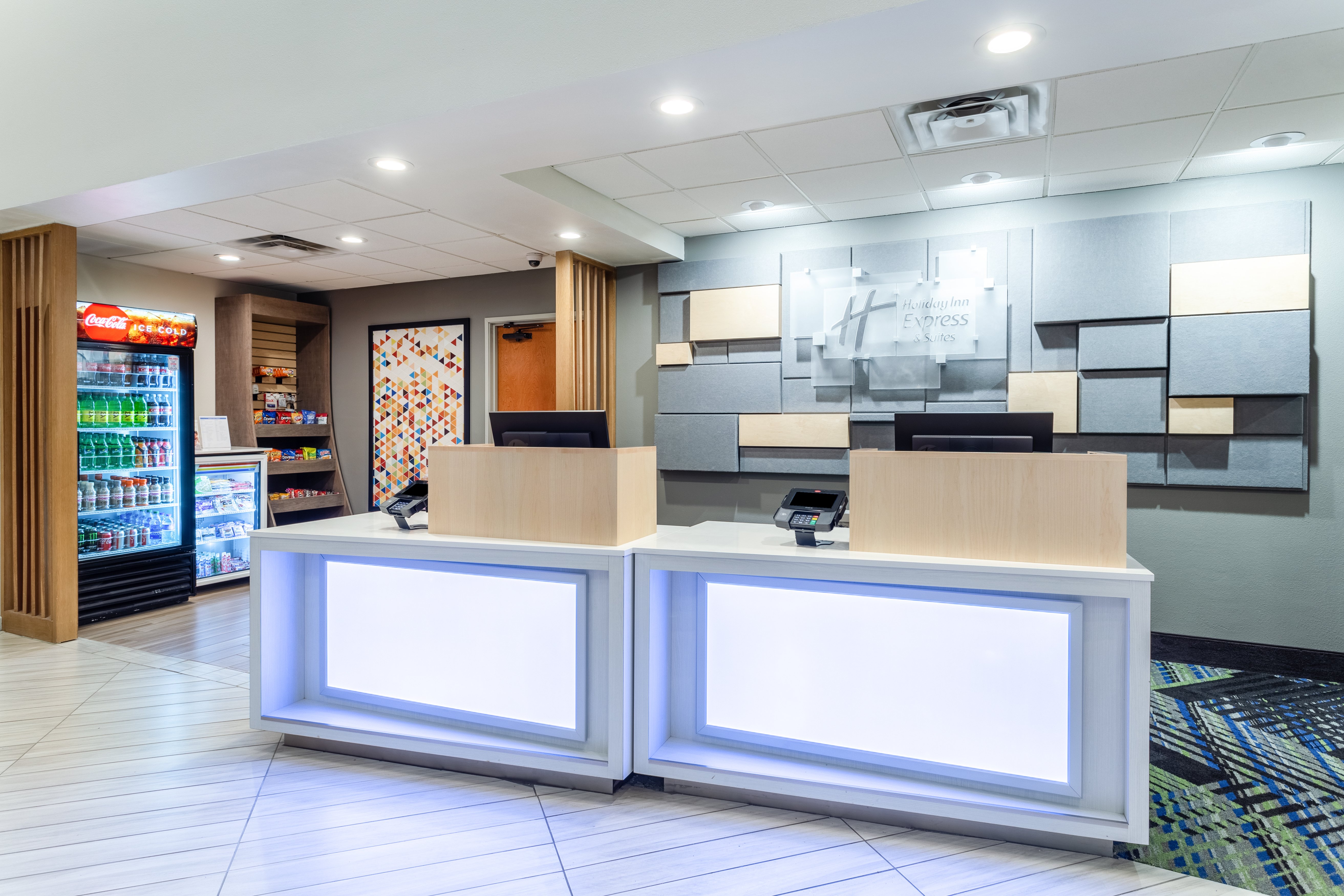 holiday inn express and suites cedar falls waterloo by ihg