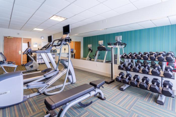 holiday inn express and suites cedar falls waterloo by ihg