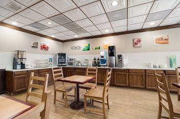 quality inn and suites statesboro area