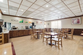 quality inn and suites statesboro area