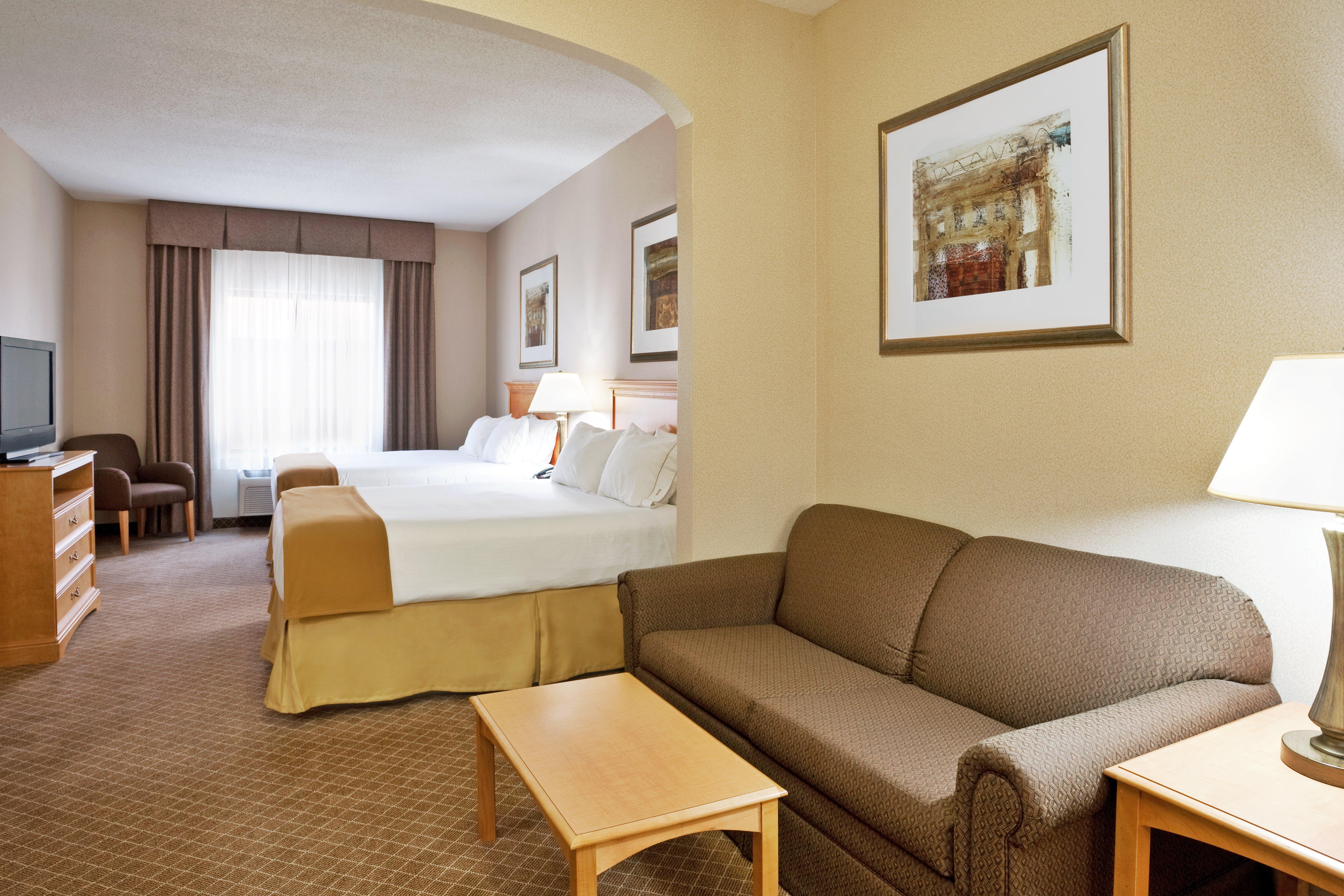 holiday inn express and suites chesterfield by ihg