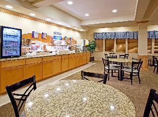 holiday inn express and suites chesterfield by ihg