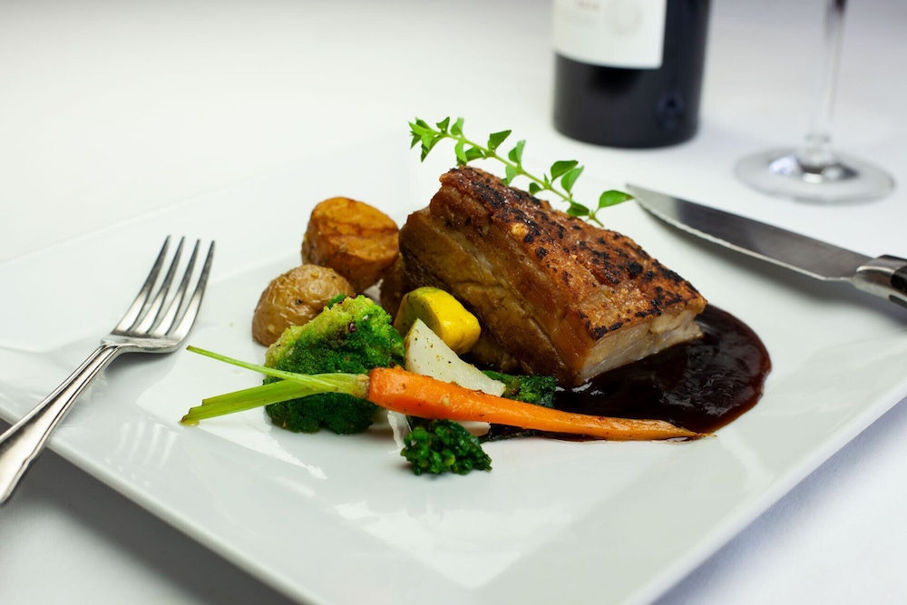 olivers restaurant and lodge