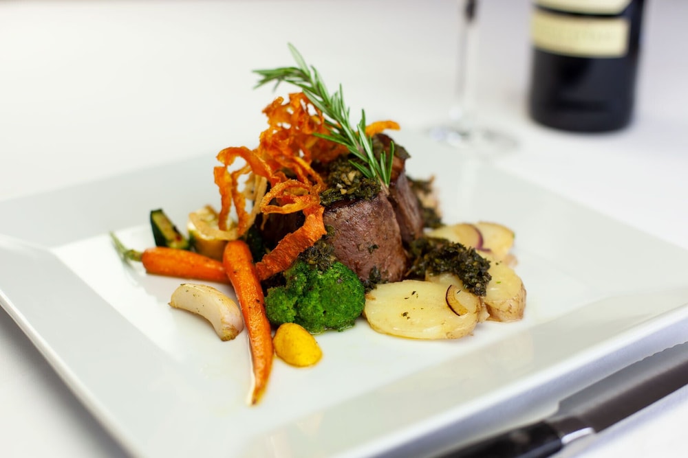 olivers restaurant and lodge
