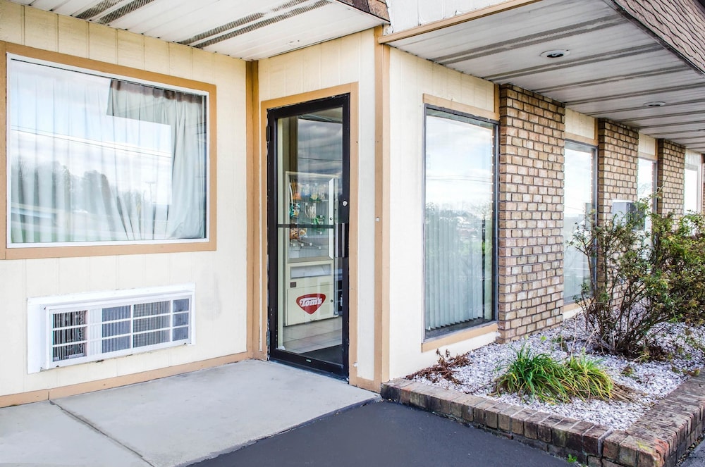 rodeway inn shippensburg