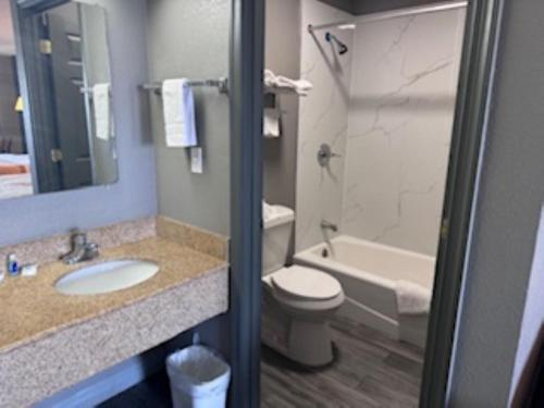 rodeway inn shippensburg