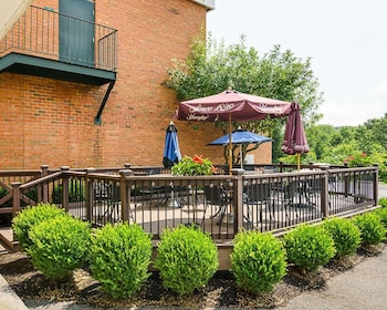 quality inn lewisburg