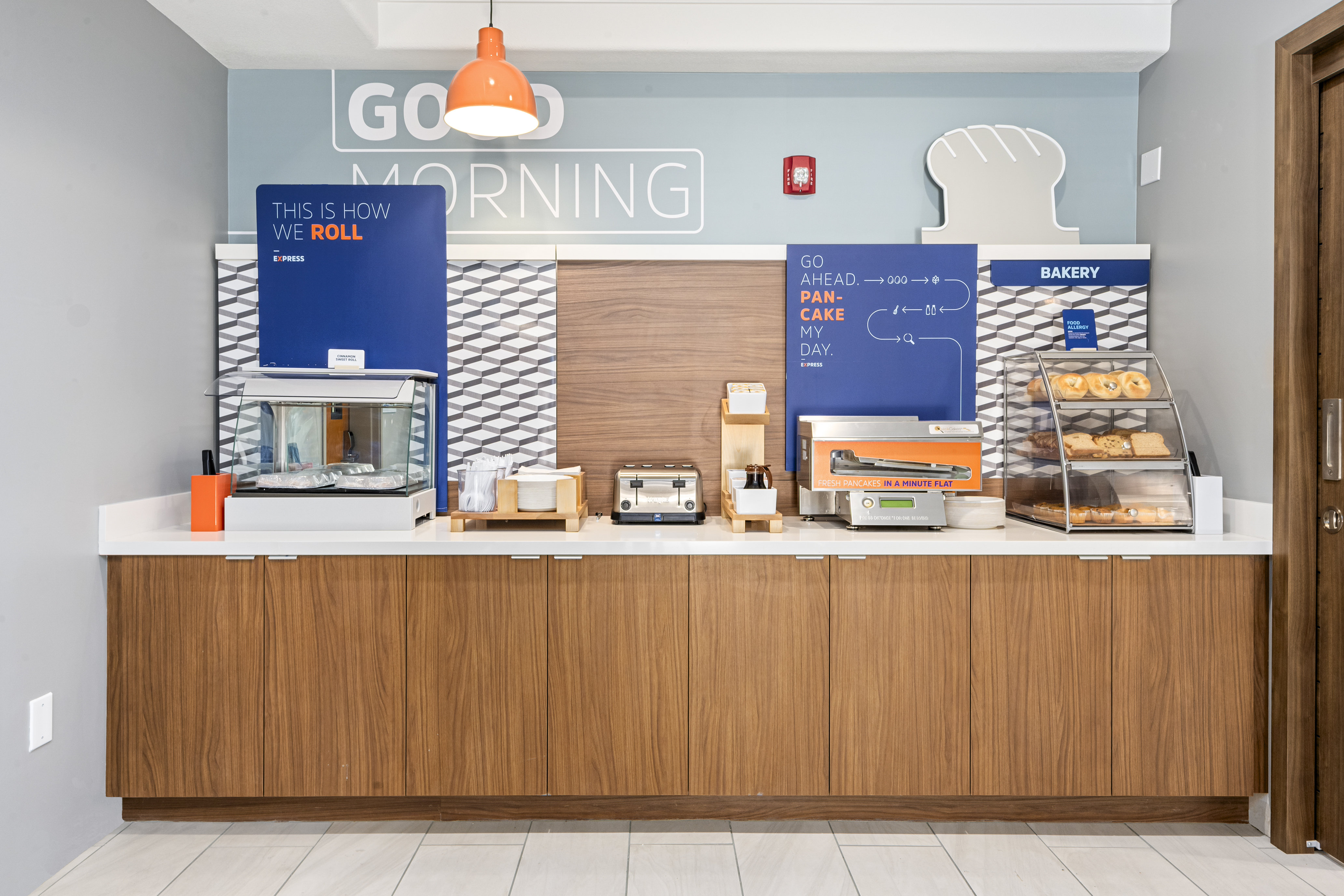 holiday inn express hotel and suites lincoln by ihg