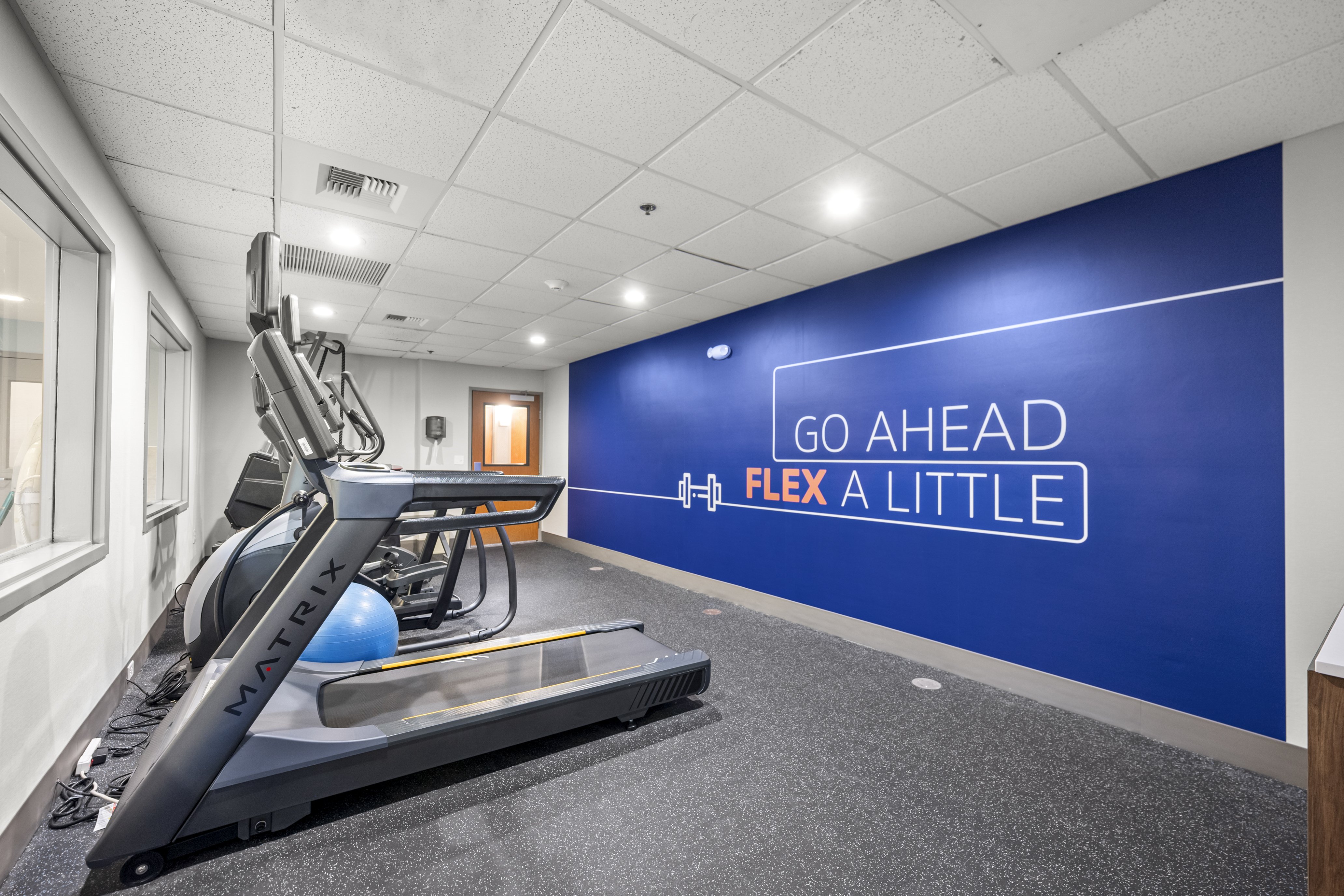 holiday inn express hotel and suites lincoln by ihg
