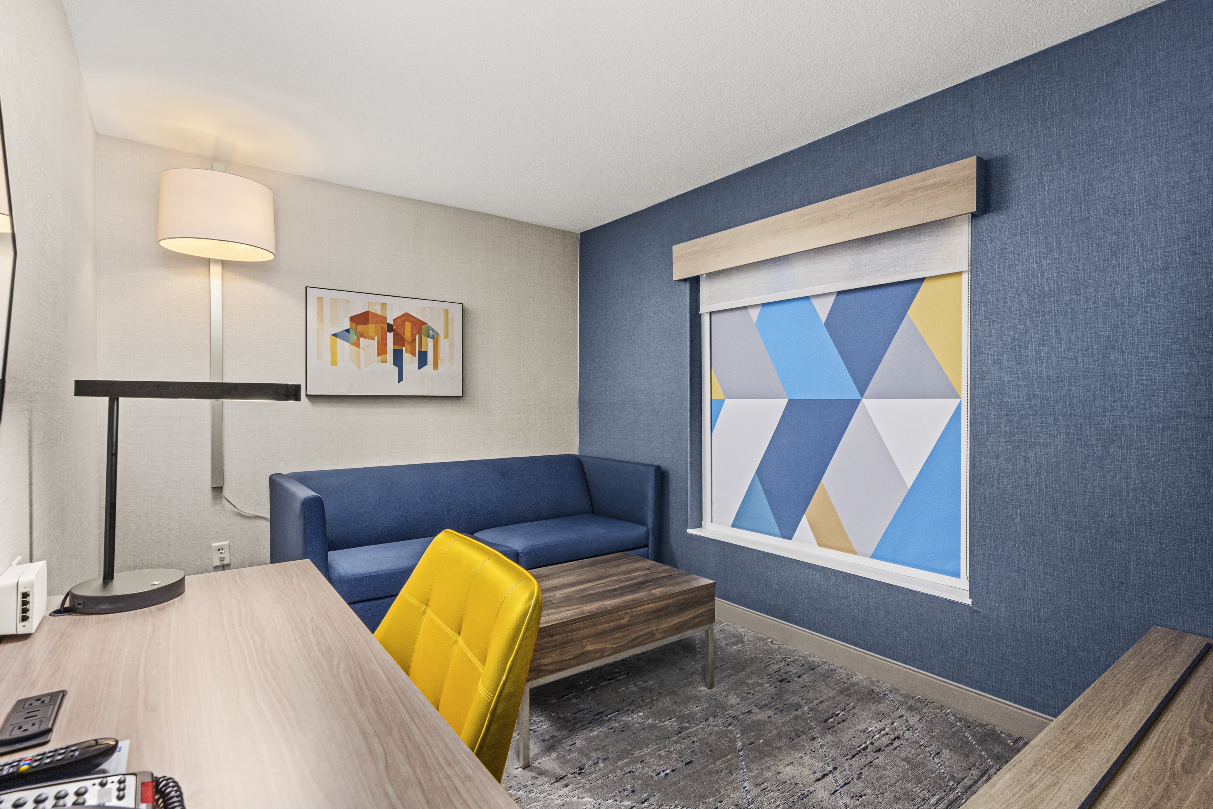 holiday inn express hotel and suites lincoln by ihg