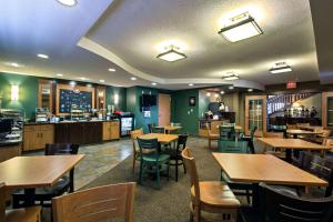 amerivu inn and suites waconia