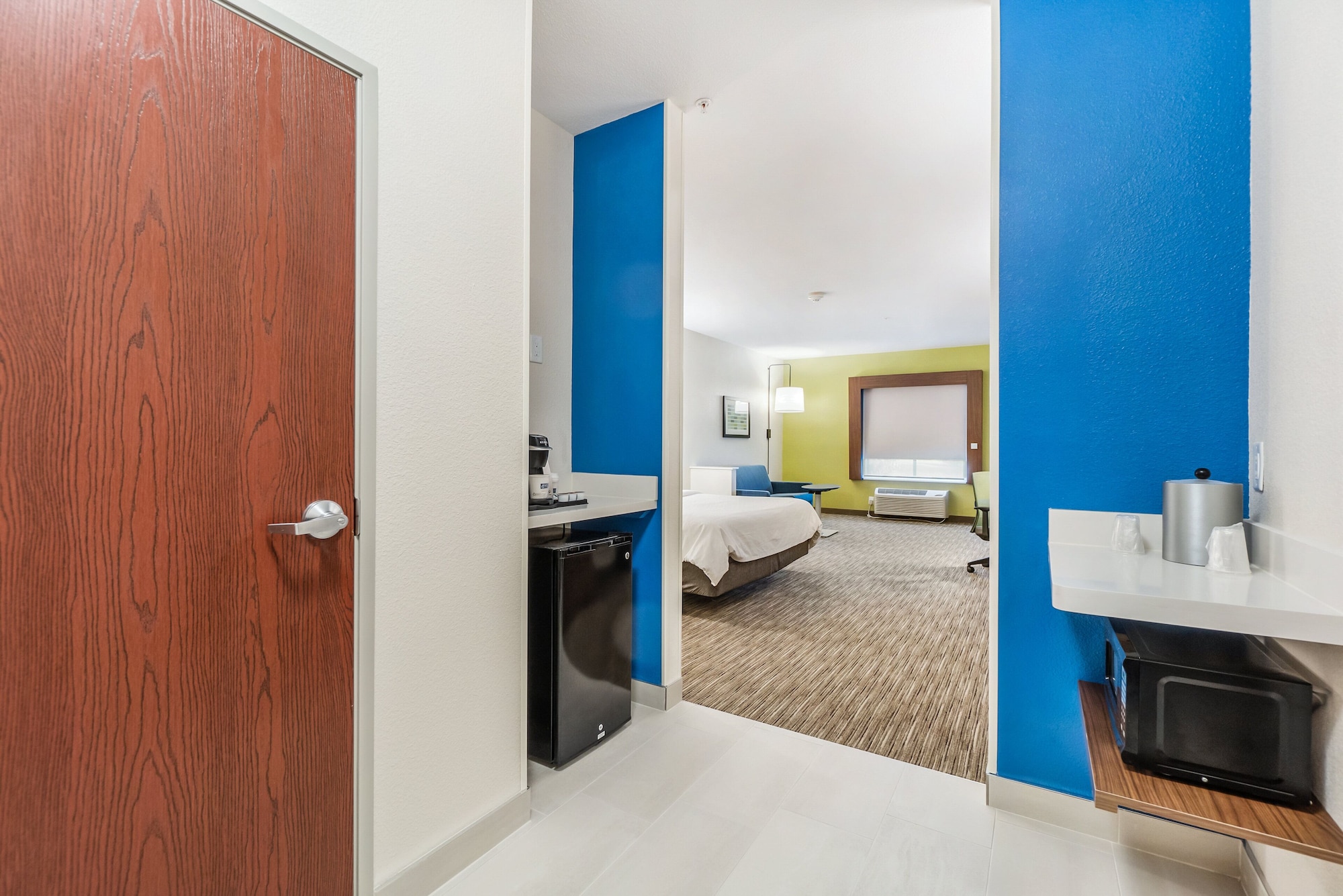 holiday inn express suites van buren ft smith area by ihg