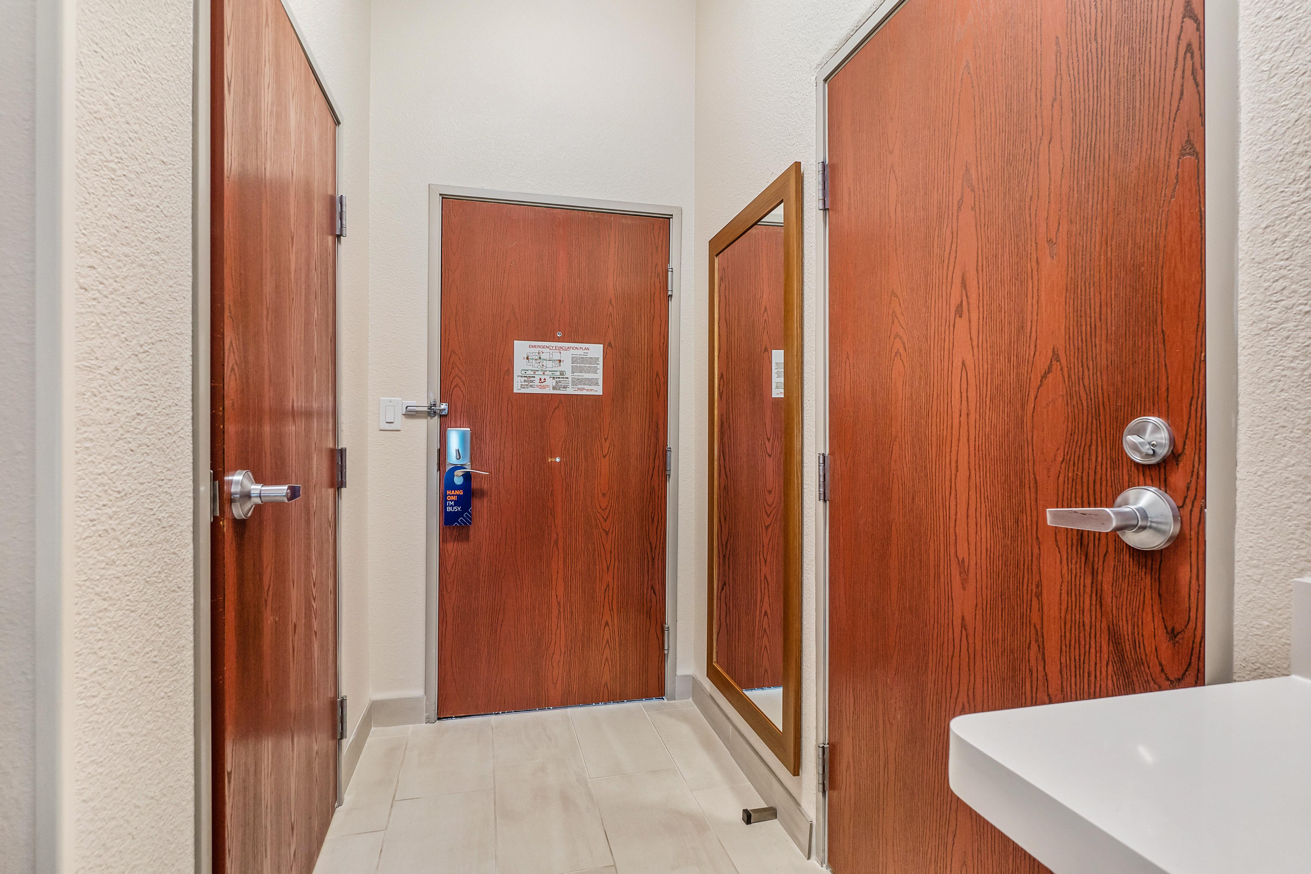 holiday inn express suites van buren ft smith area by ihg