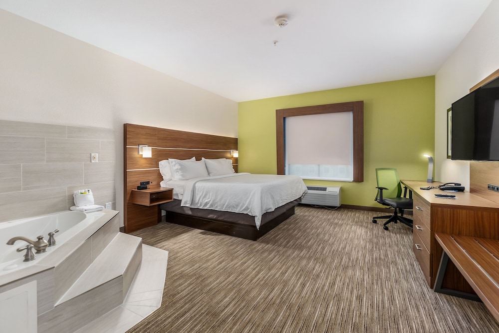 holiday inn express suites van buren ft smith area by ihg