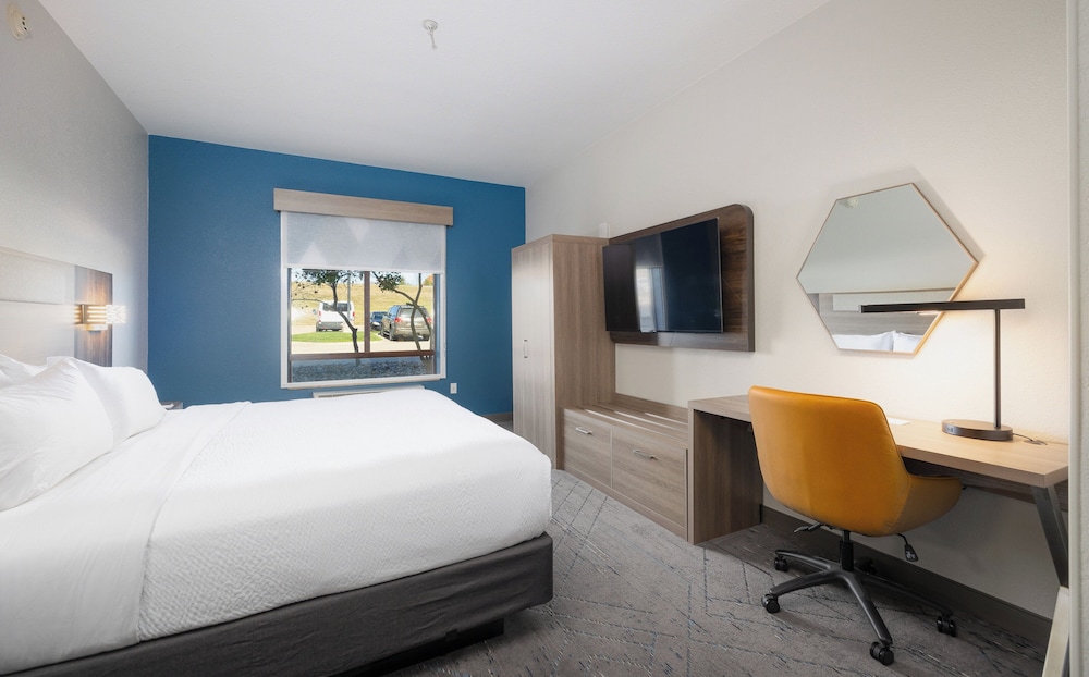 holiday inn express hotel and suites st robert by ihg