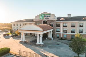 holiday inn express hotel and suites st robert by ihg