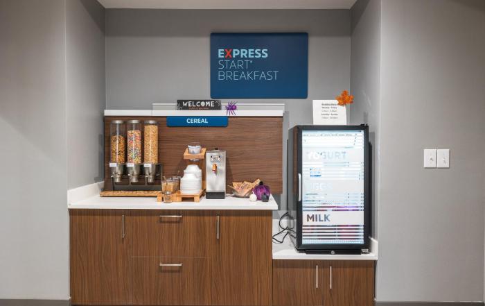 holiday inn express hotel and suites st robert by ihg