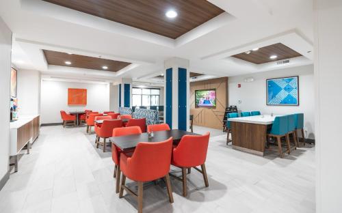 holiday inn express hotel and suites st robert by ihg