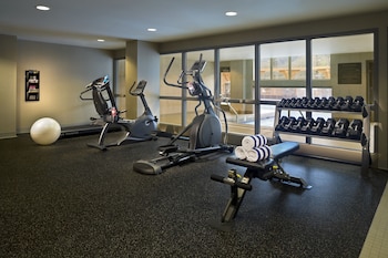 executive suites hotel and resort squamish