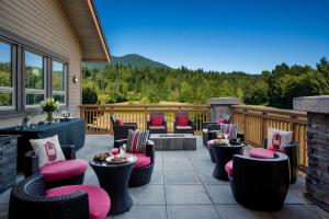 executive suites hotel and resort squamish