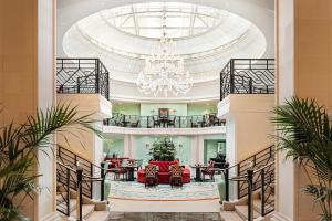 shangri la paris