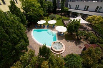 hotel parma and congressi