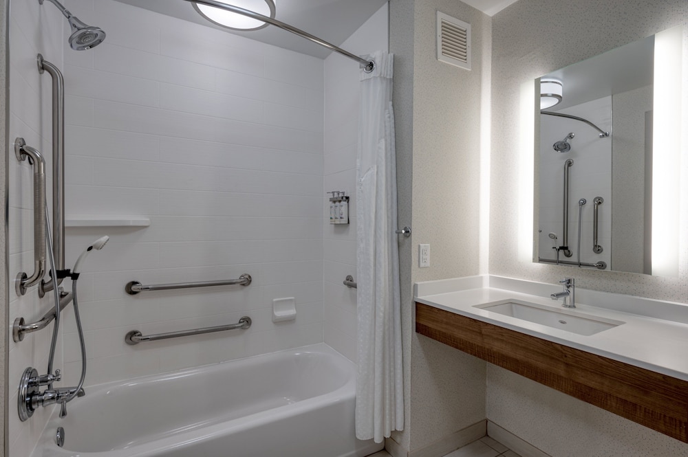 holiday inn express radcliff fort knox by ihg