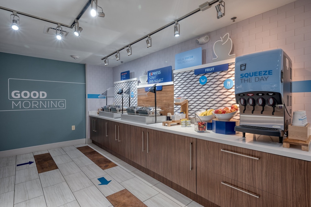 holiday inn express radcliff fort knox by ihg