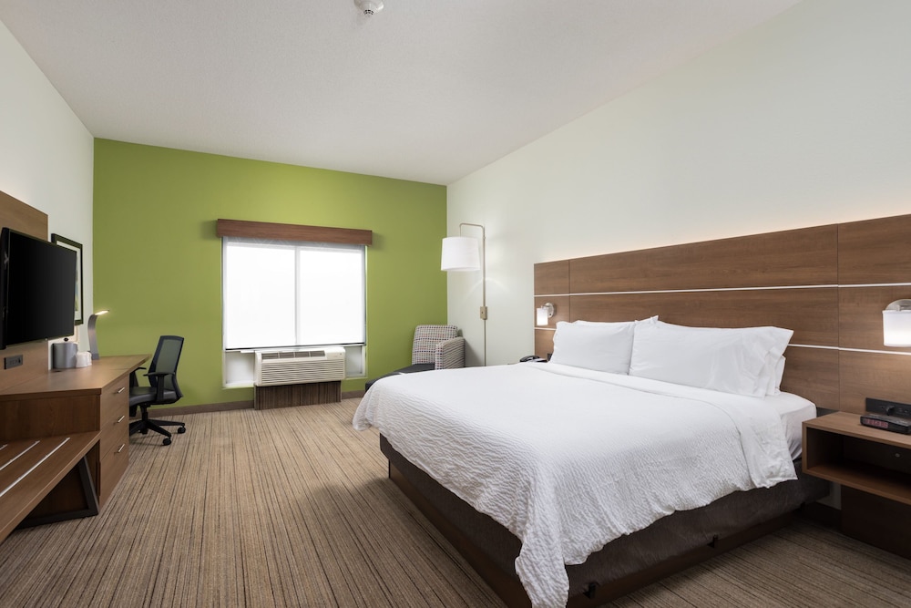 holiday inn express and suites carrollton by ihg