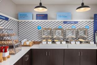 holiday inn express and suites carrollton by ihg