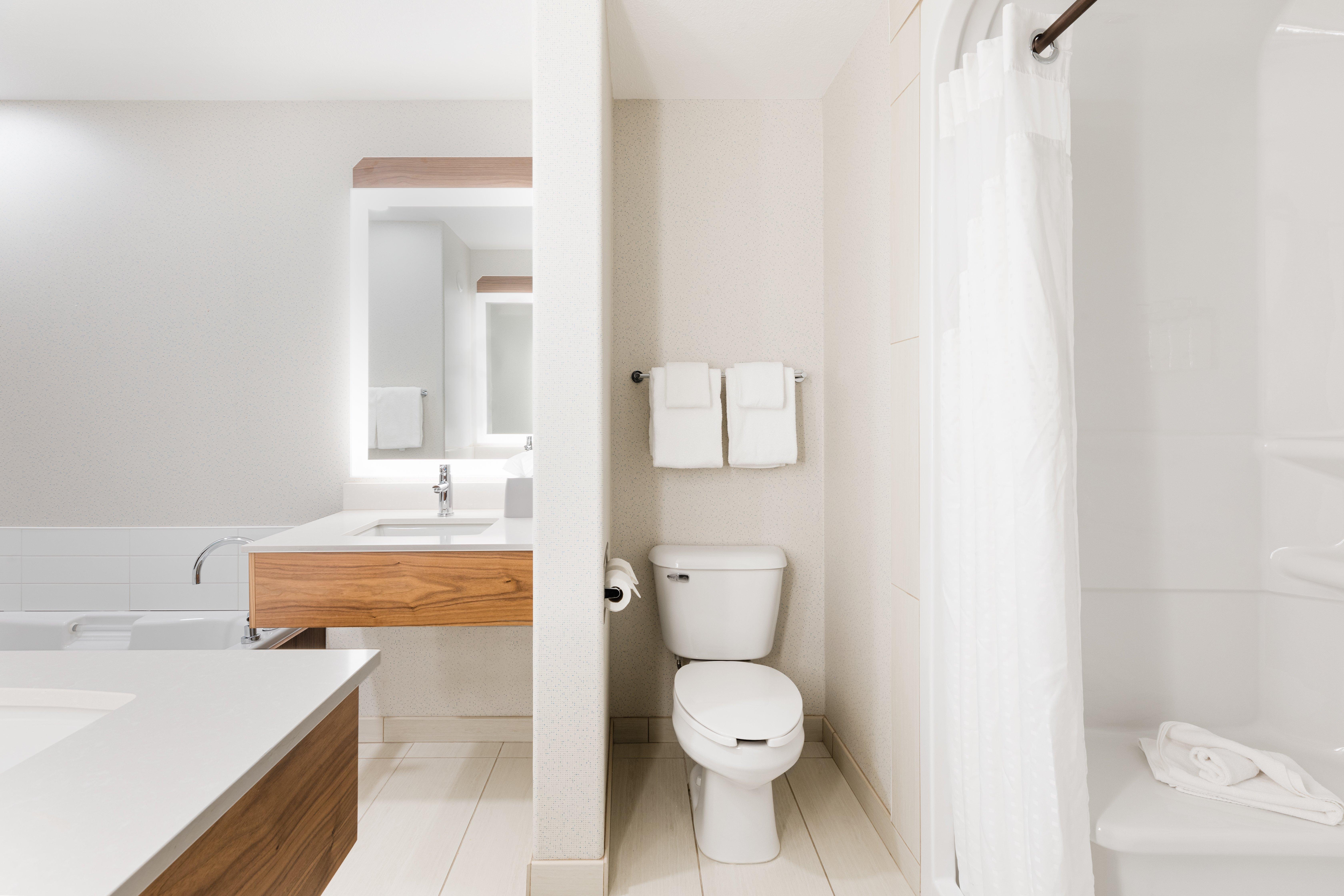 holiday inn express and suites grande prairie by ihg
