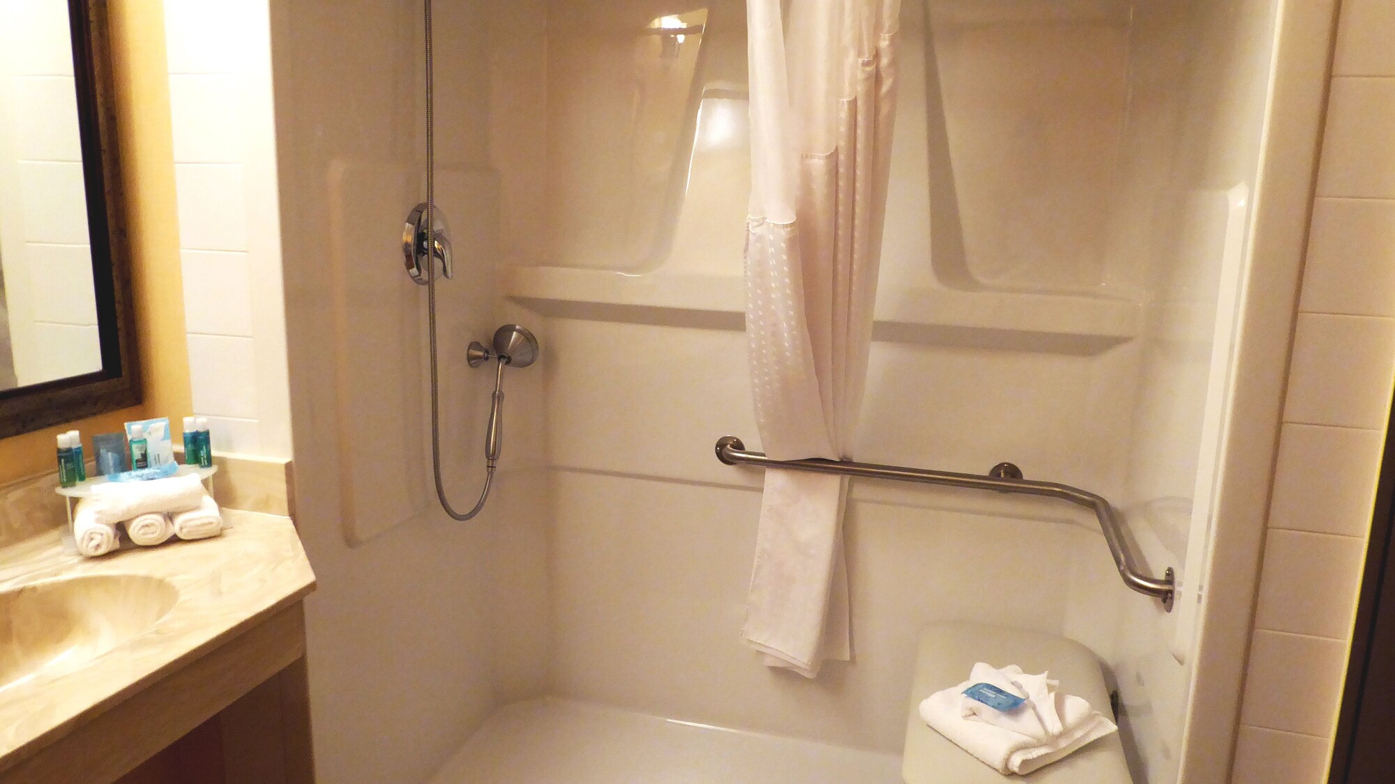 holiday inn express and suites grande prairie by ihg