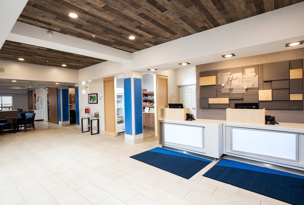 holiday inn express and suites grande prairie by ihg
