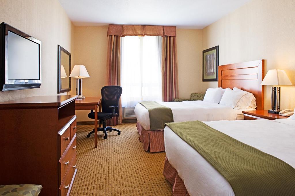 holiday inn express and suites grande prairie by ihg
